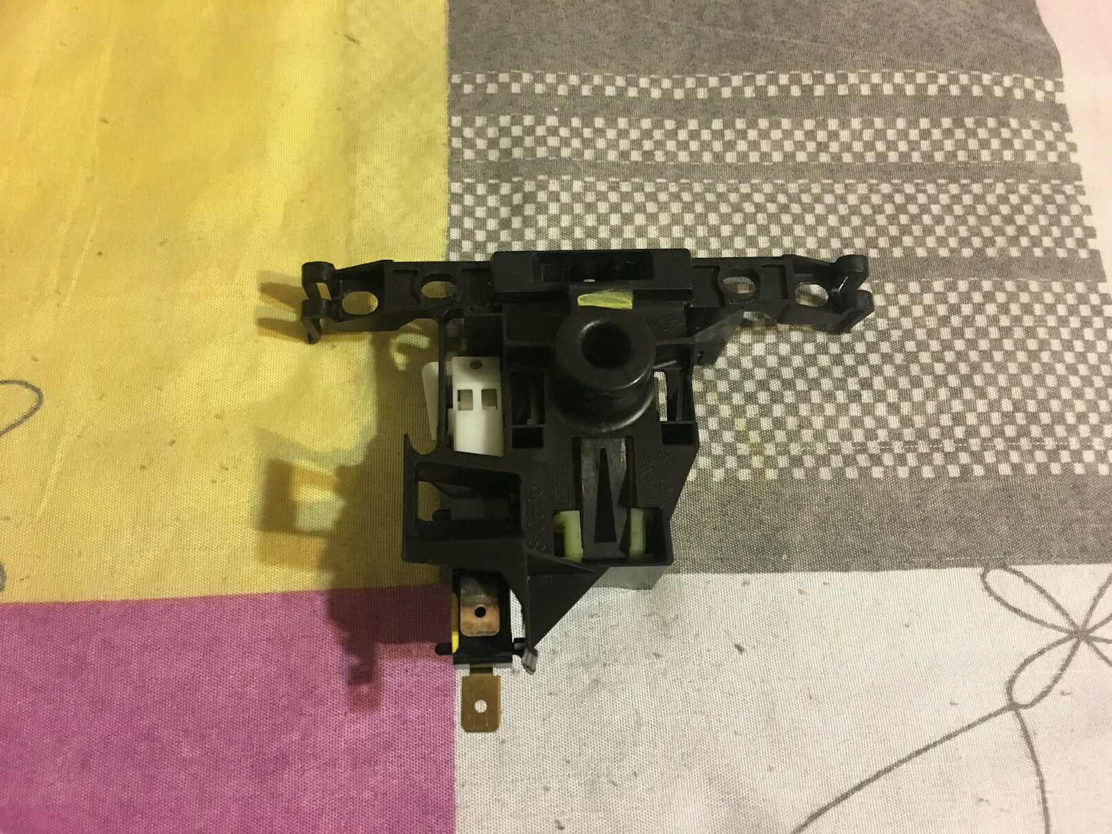 Whirlpool Dishwasher Door Latch W10404412