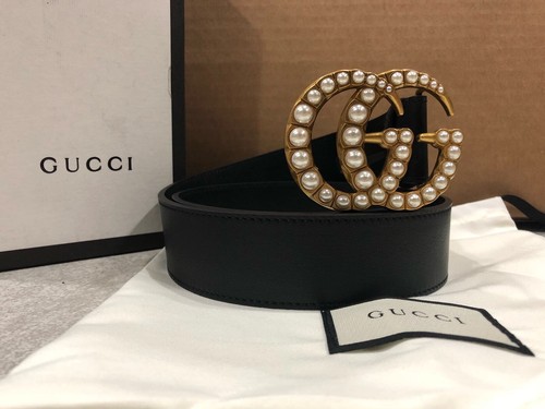 Women’s Gucci Double G Pearl Marmont Belt Size 80cm or M