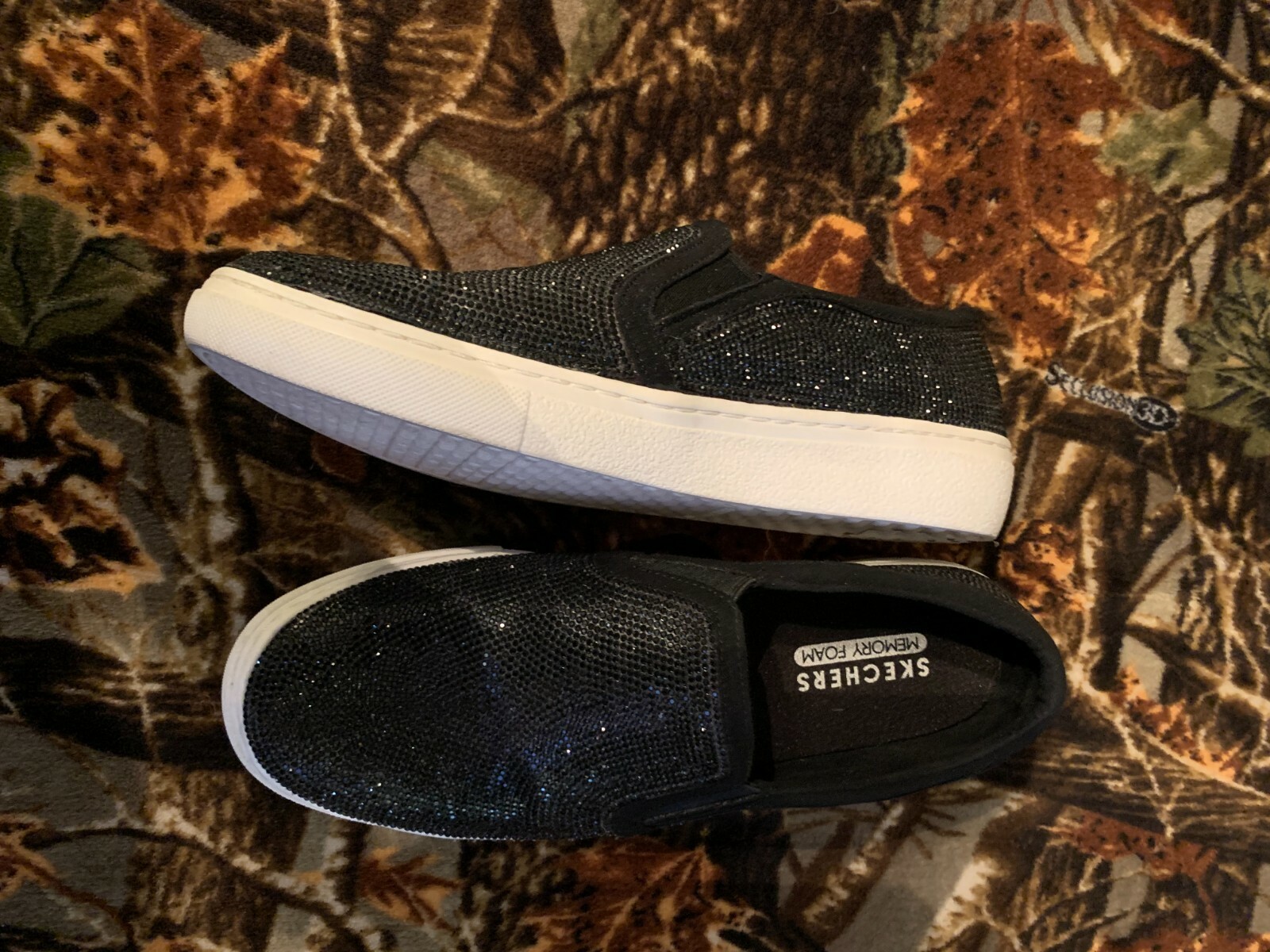 womens slip on skechers