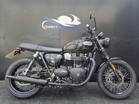 TRIUMPH BONNEVILLE T100 BLACK 1 OWNER HPI CLEAR