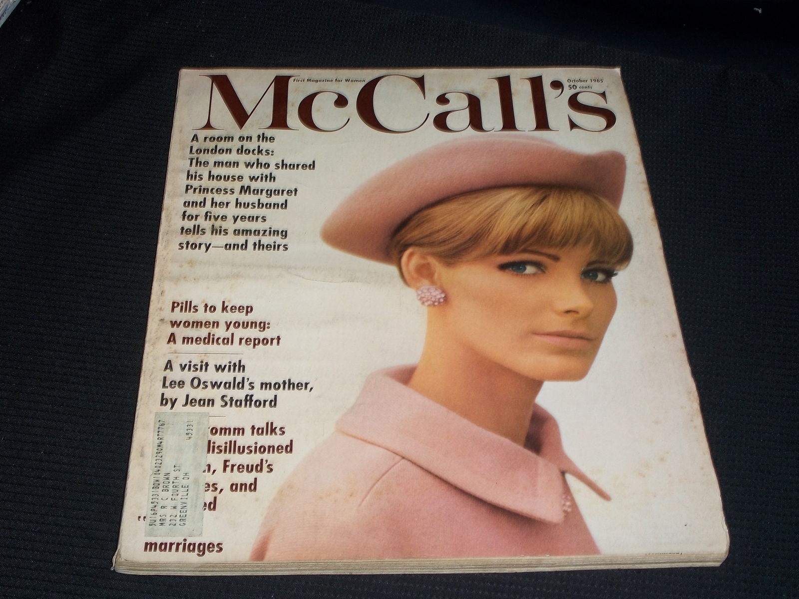 1965 OCTOBER MCCALL'S MAGAZINE - NICE COLOR COVERS & ADS - E 1186