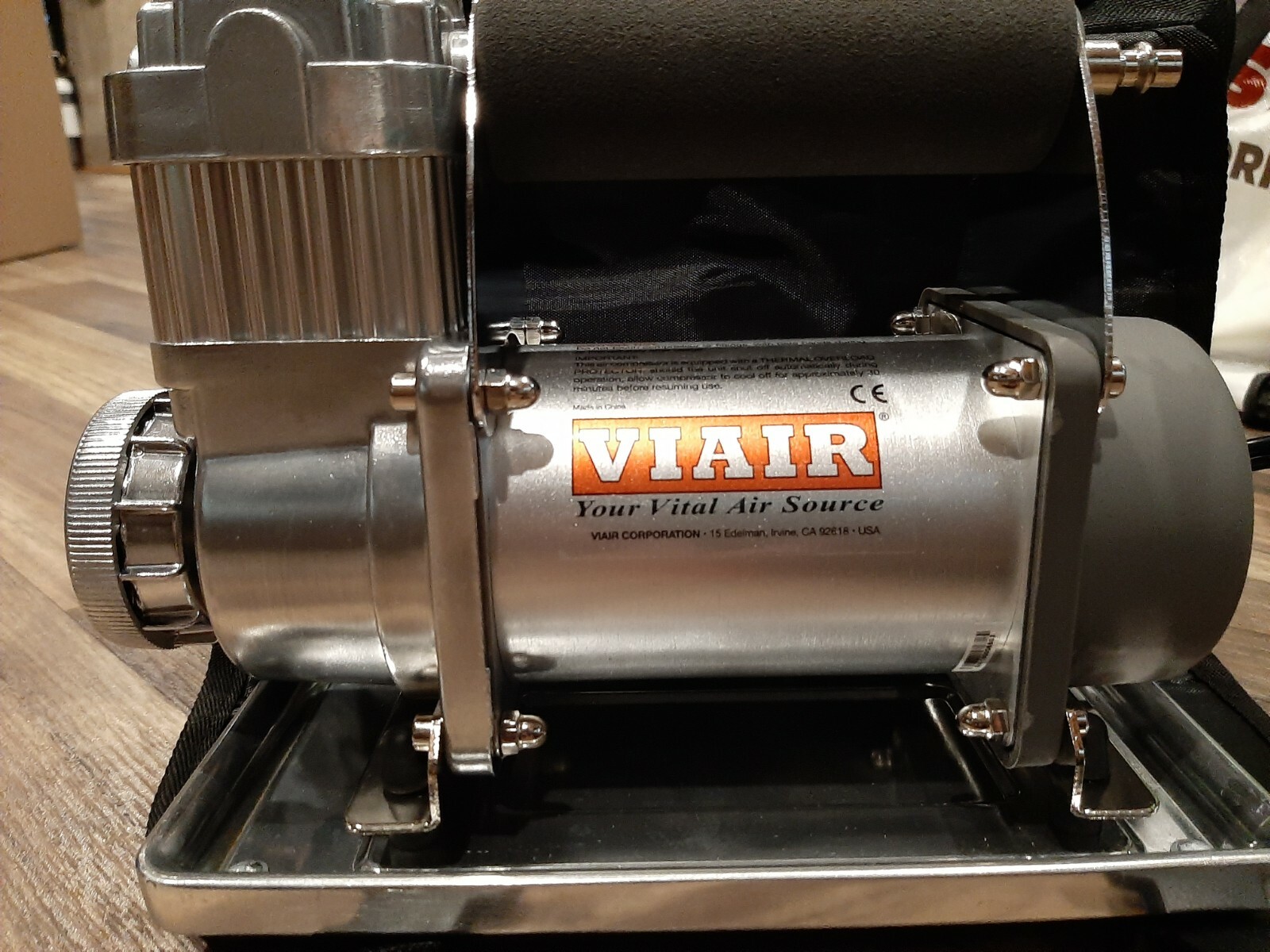 Viair 300p Automatic Portable Compressor