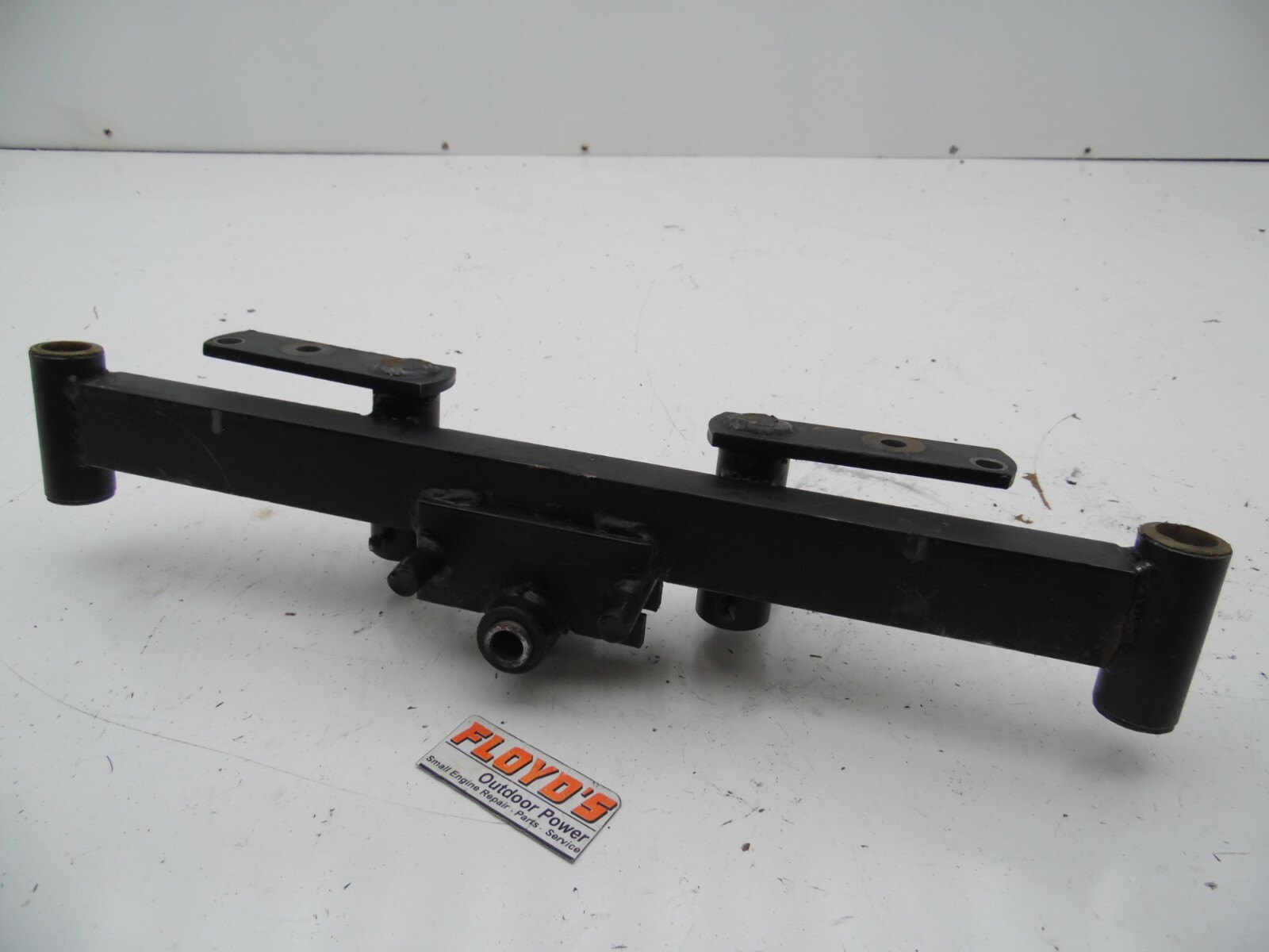 Simplicity SunRunner Rear Axle Assembly NLA 1677905 1677915