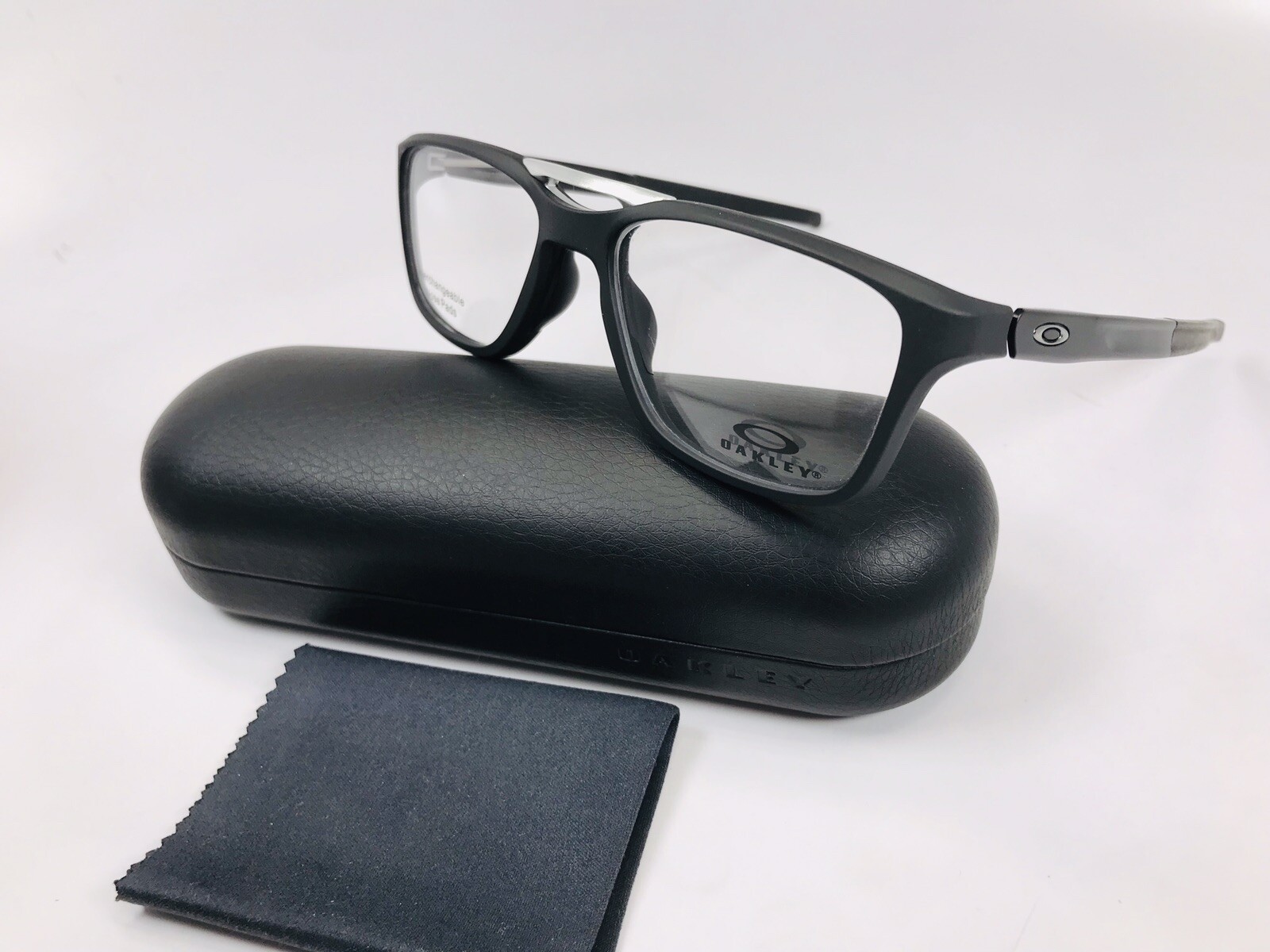 🔹New Oakley OX8113-0155 Satin Black GAUGE 7.2 ARCH