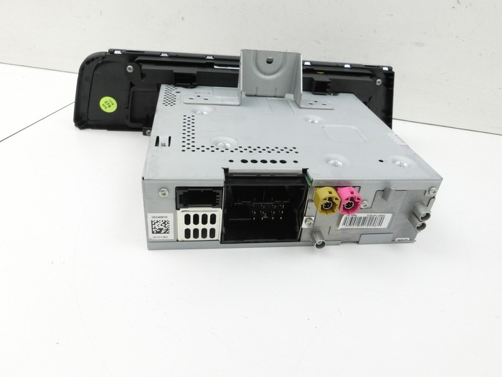 Audi A6 4G 11-14 Navigationssystem Navi RMC Cnct Nav Infotainment Audi A6 4G 11-14 02.07.2013 4G0035193F 4G0035193D... Vorschau 5