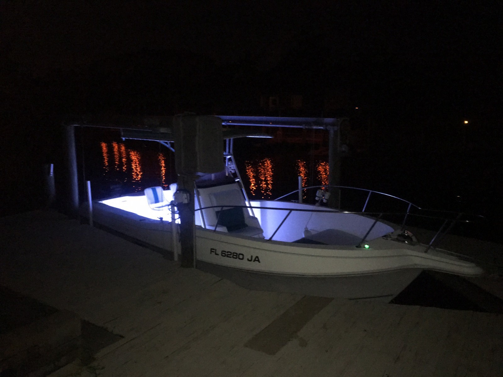 24 Ft Aquasport 245 Osprey Center Console w/2002 Yamaha 250 OX66 Fuel injected