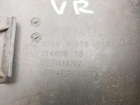 BMW E61 530xi LCI 07-09 Lufteinlassgitter Stoßstange Vorne Rechts BMW E61 530xi LCI 07-09 10.12.2008 51117178112... Vorschau 6