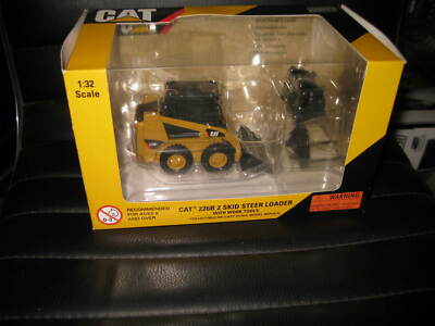 1.32 CAT CATERPILLAR 226B 2 SKID STEER LOADER WITH WORK TOOLS 55036 SHOP STOCK