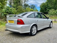 2000 Vauxhall Vectra 2.0 SRi 140 5dr HATCHBACK Petrol Manual