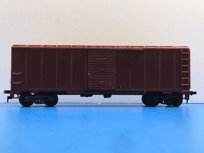 HO Scale 40' Union Pacific UP 106132 Freight Train Box Car