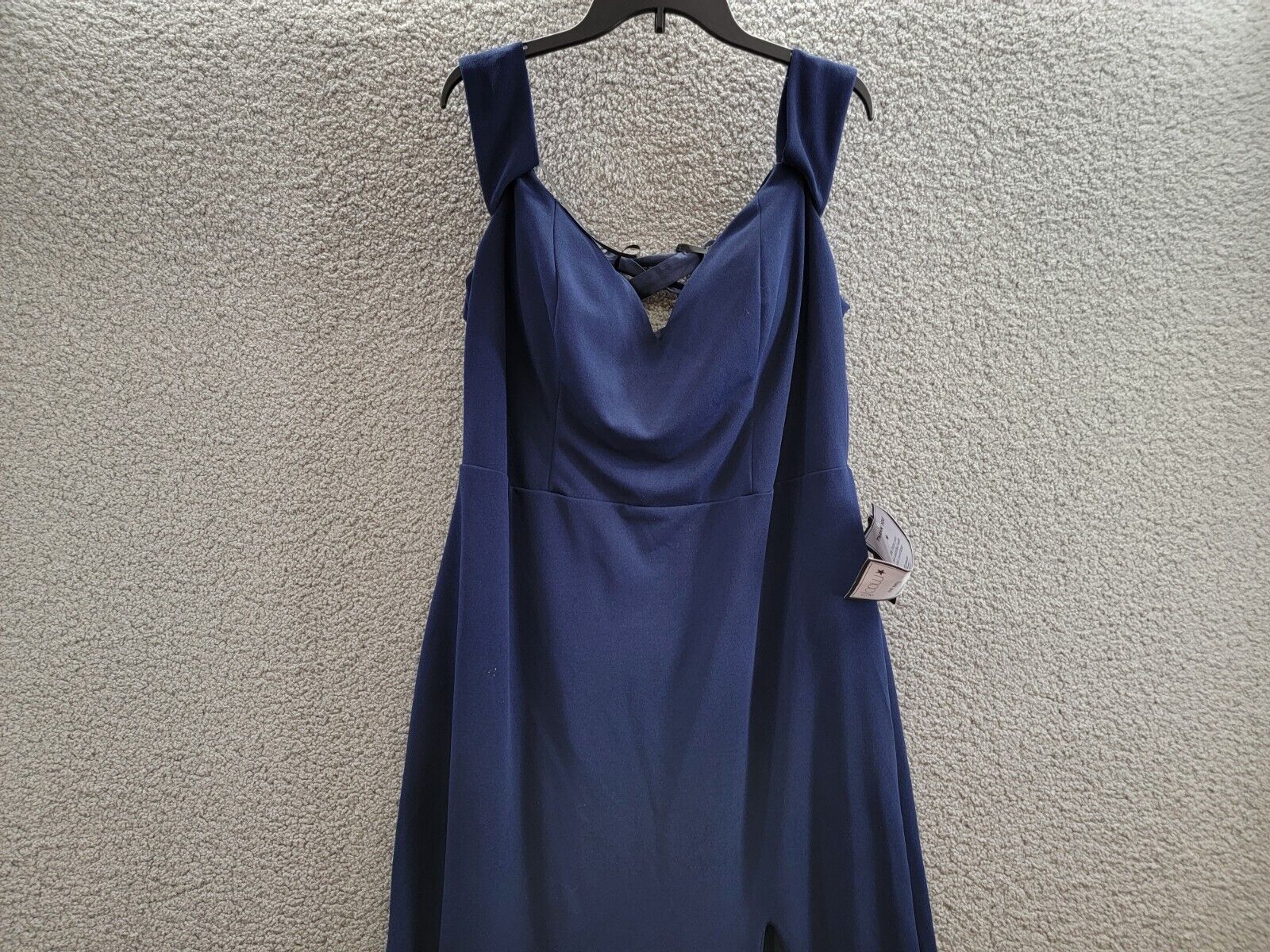 B. Darlin Off-The-Shoulder Lace-Up Gown Juniors 22W Navy Sweetheart Back Zip - Picture 3 of 15