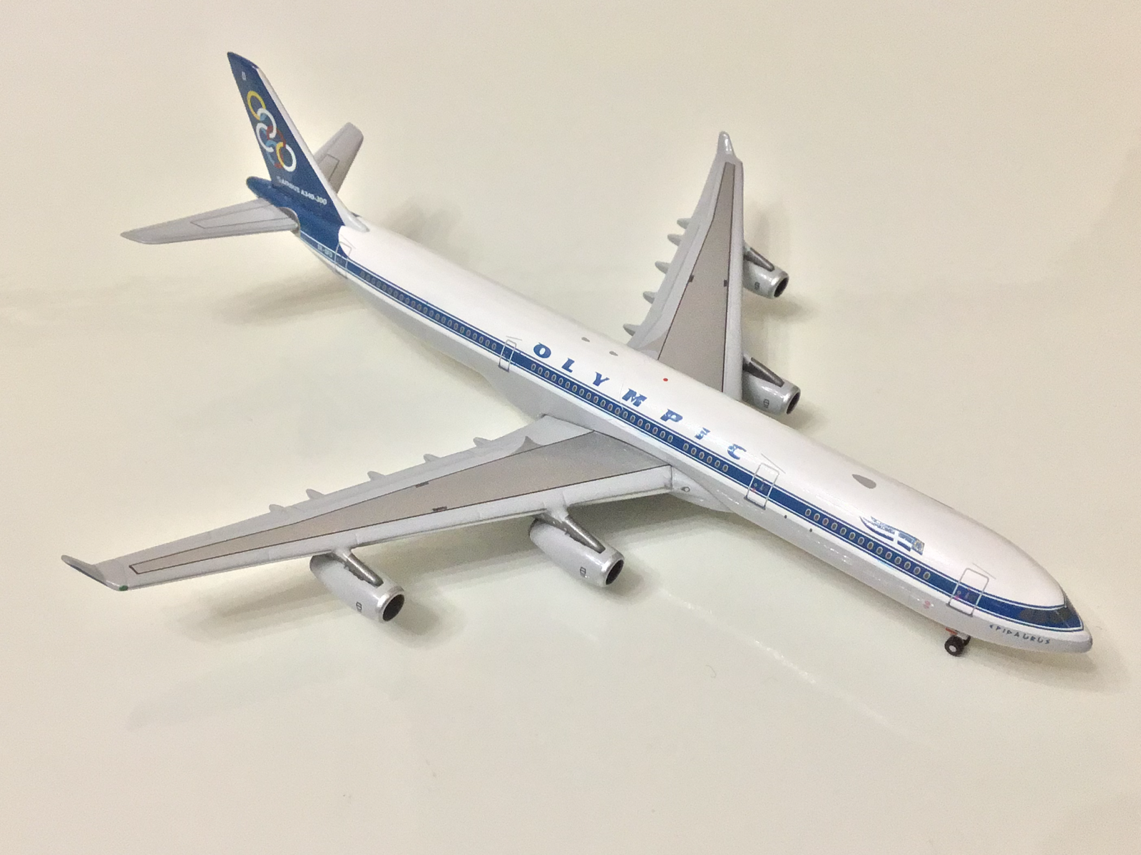 InFlight200 A300B2-1C オリンピック航空 F-BUAP 1/200