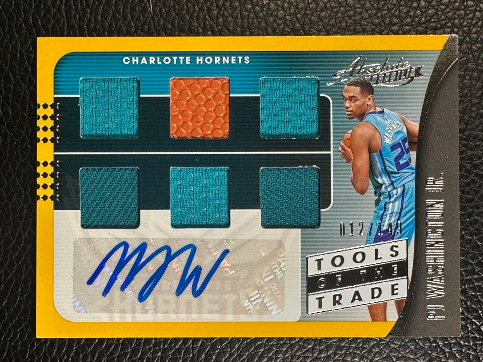 2019 Panini Absolute Memorabilia PJ Washington Jr 12/149 Auto Jersey Ball