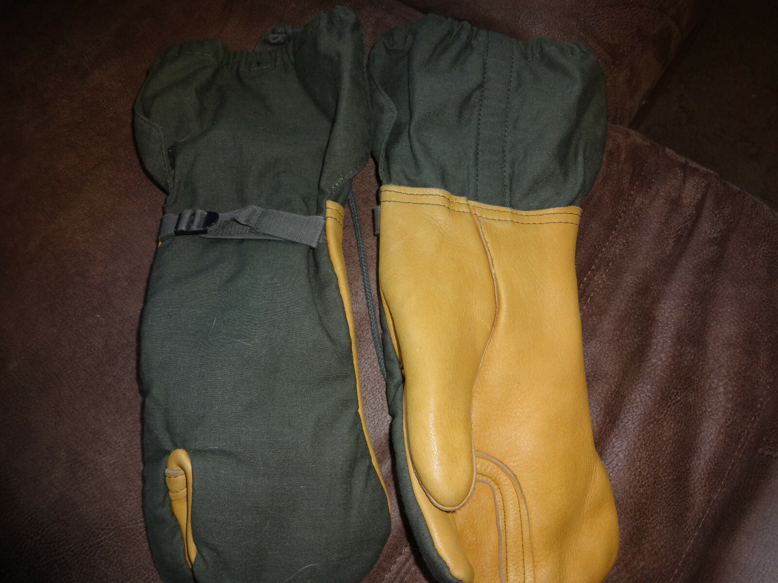 US ARMY MITTENS SHELLS COLD WEATHER GLOVES TRIGGER FINGER NSN 841500