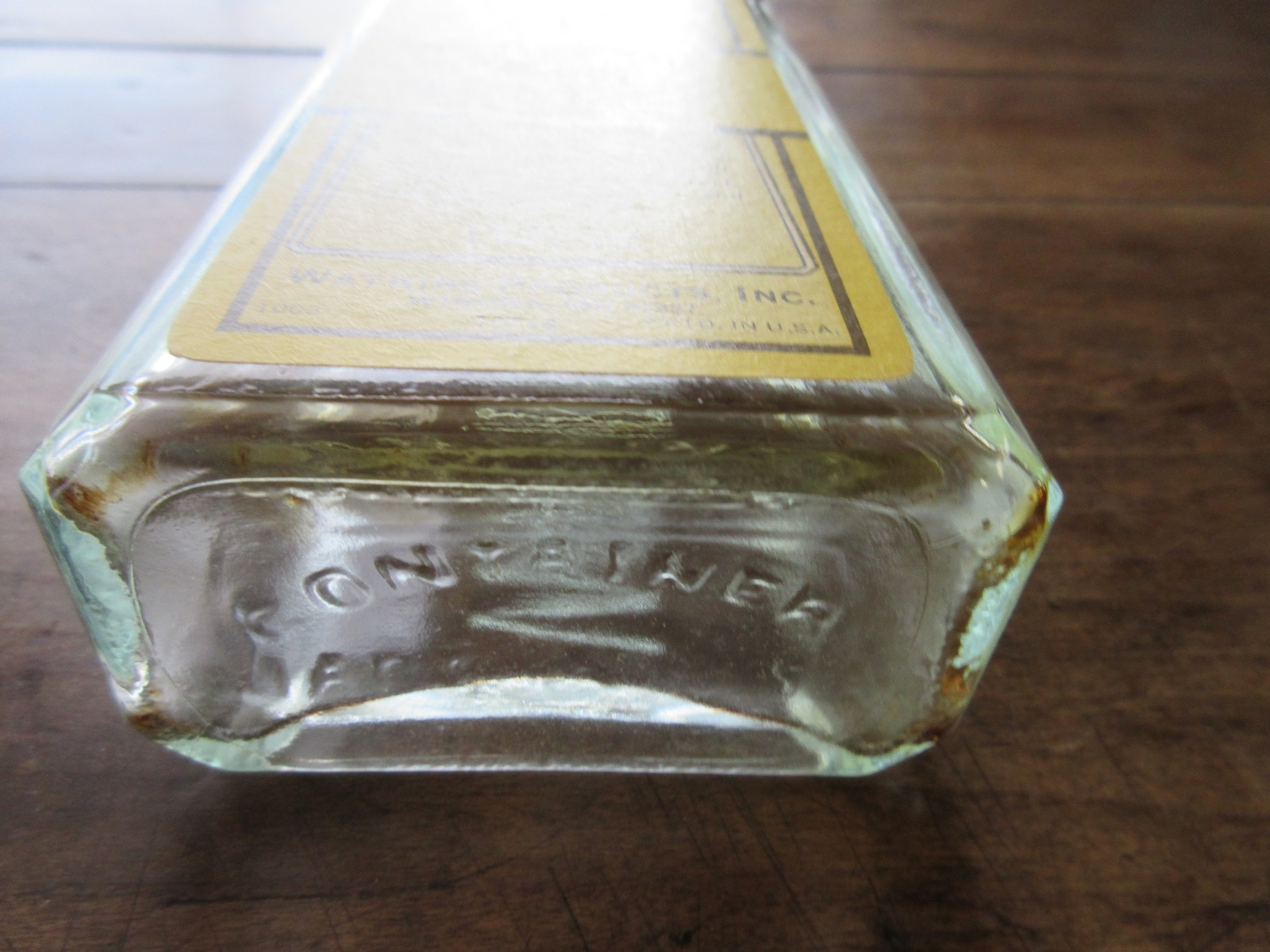 VTG WATKINS DOUBLE STRENGTH IMITATION VANILLA EXTRACT BOTTLE W/CORK LID/ 11 OZ.