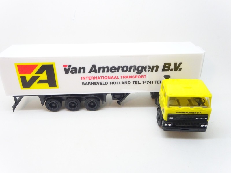 Herpa:  Daf Koffer-Sattelzug Van Amerongen B.V. Holland  (Ssk49)