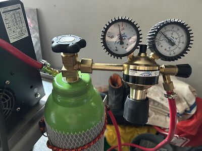 Gasflasche 8 Liter Schweißgas MIX Argon 82% CO2 18% – 1,4 M³, 150 Bar, Für MIG/TIG/WIG, EU-Zulassung 10 Jahre