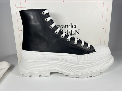 【送料&関税込】Alexander McQueen Sand Leather Tread Slick S Men's Luxury Sneakers - Alexander McQueen Tread Slick Low