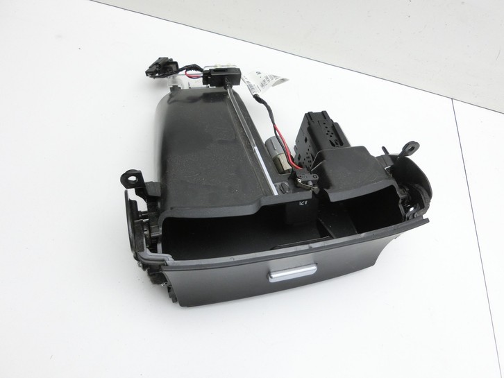 Ford S-Max II CK 15-19 Ablagefach Staufach Fach Ford S-Max II CK 15-19 19.12.2015 FT4B-14D662-AD gebraucht Vorschau 3