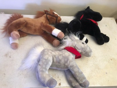 LOT OF 7 VINTAGE WELLS FARGO BANK PONY HORSE PLUSH STUFFED ANIMAL TOY