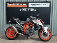2017/17 Stunning One Owner KTM 1290 Superduke R Motorcycle 