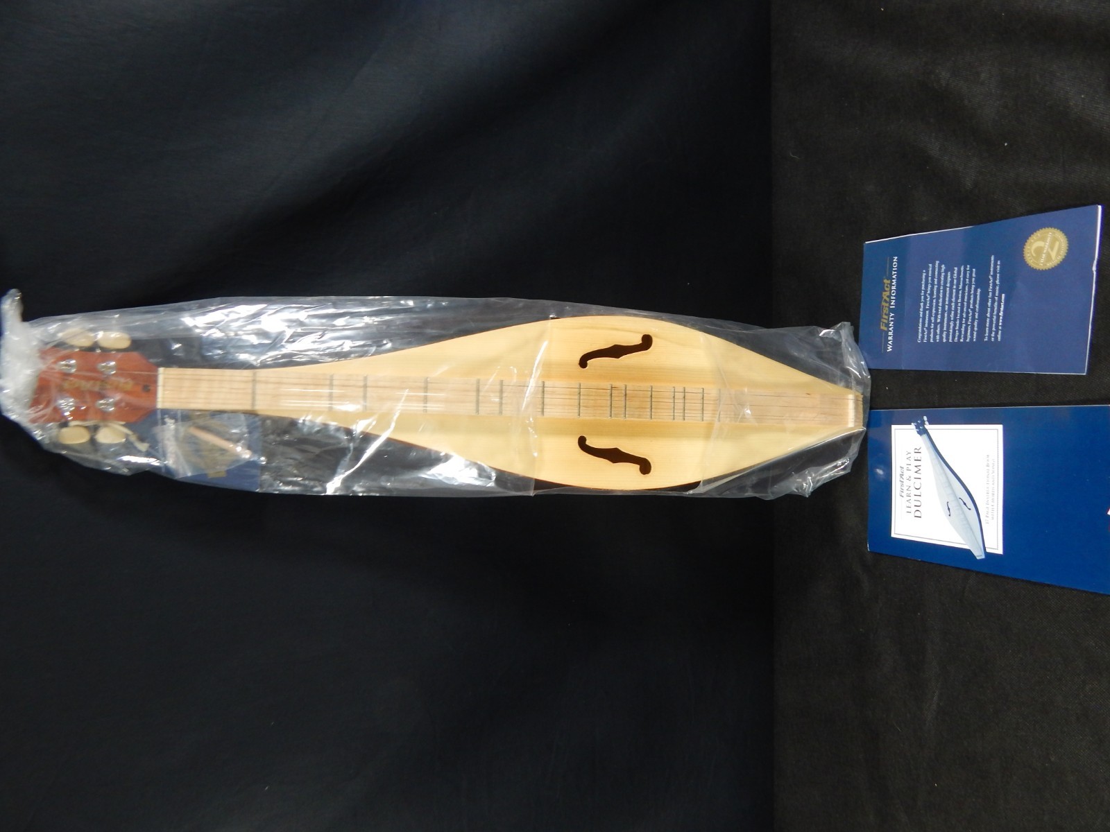 FIRST ACT DULCIMER TRADITIONAL APPALACHIAN 4-STRING INSTRUMENT MG910 ORIGINAL BO