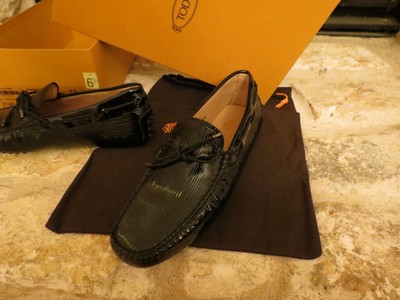 Tod's Textured Black Patent Laccetto Gommini Driving Moccasins
