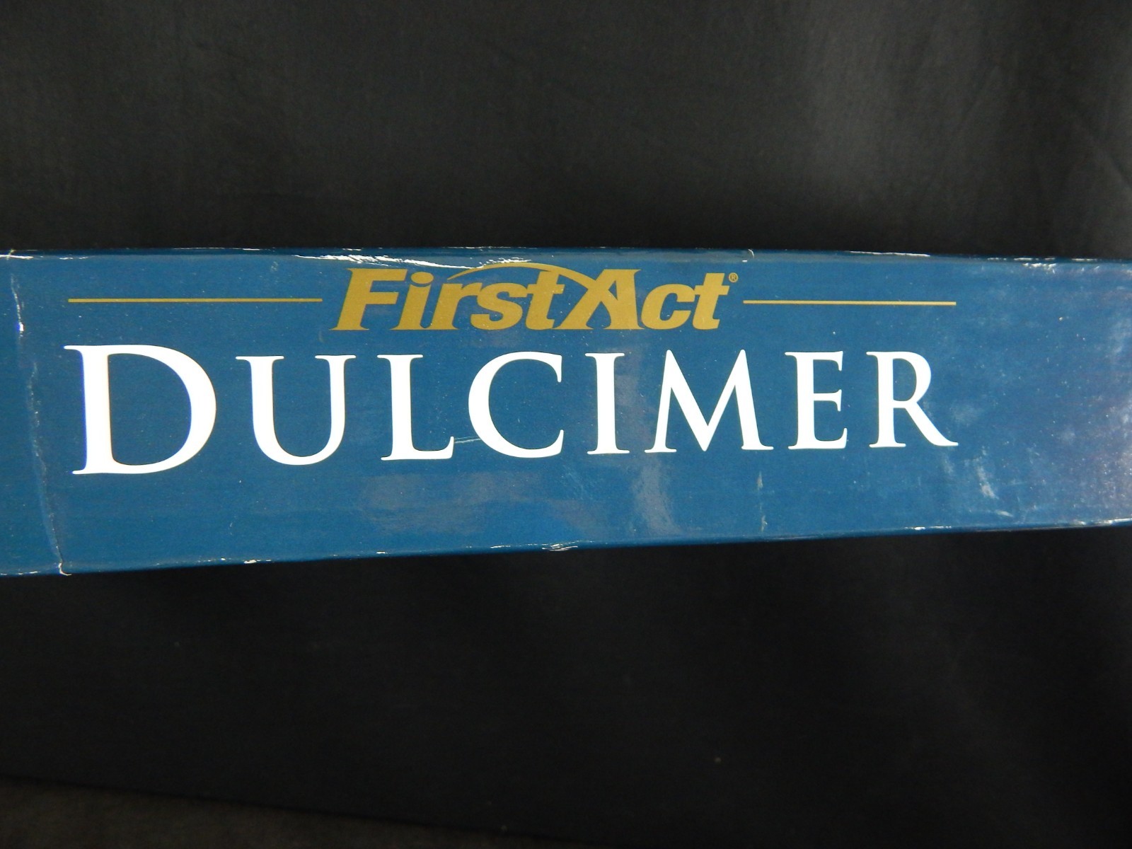 FIRST ACT DULCIMER TRADITIONAL APPALACHIAN 4-STRING INSTRUMENT MG910 ORIGINAL BO