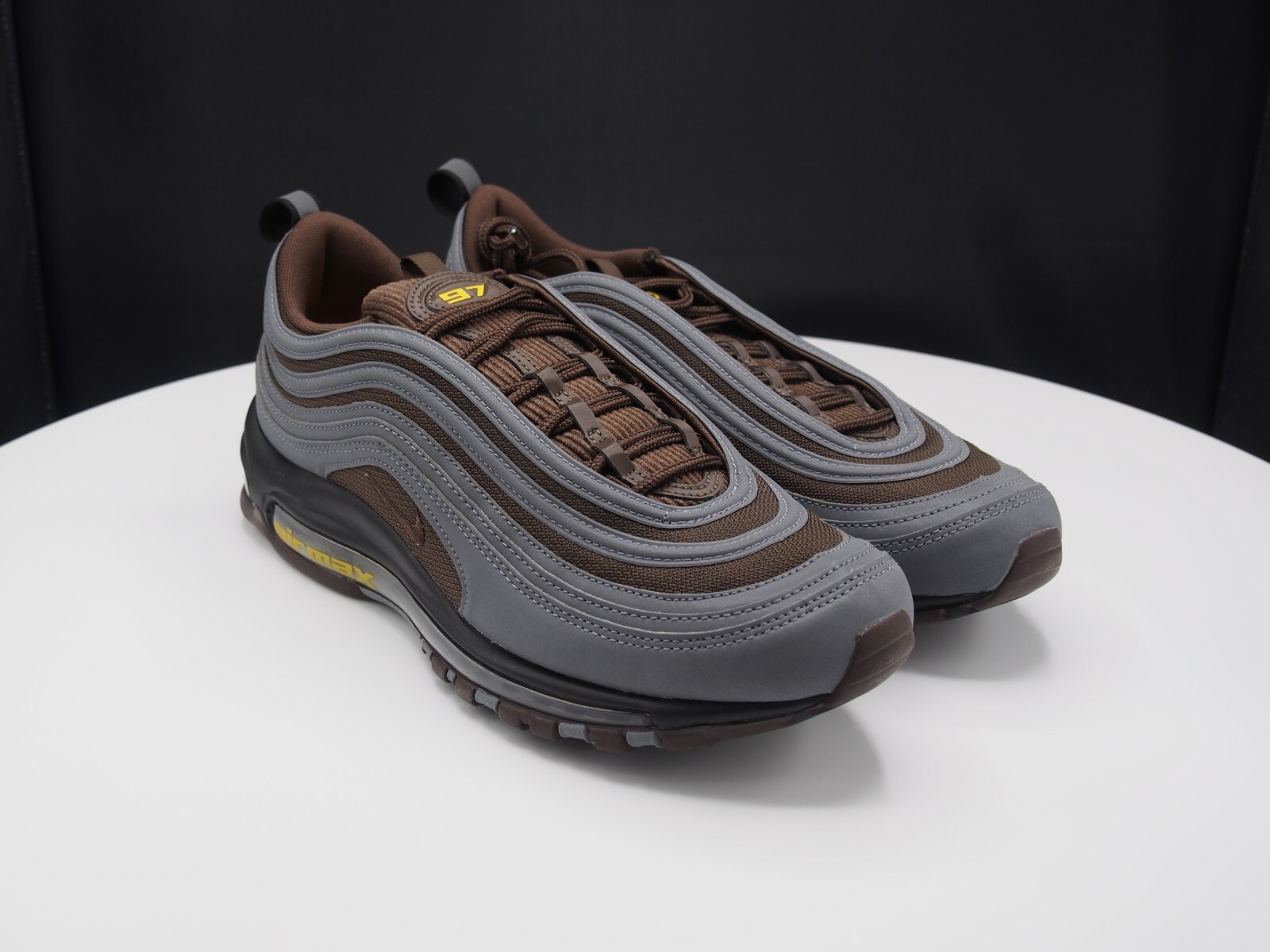 womens nike air vapormax plus stores