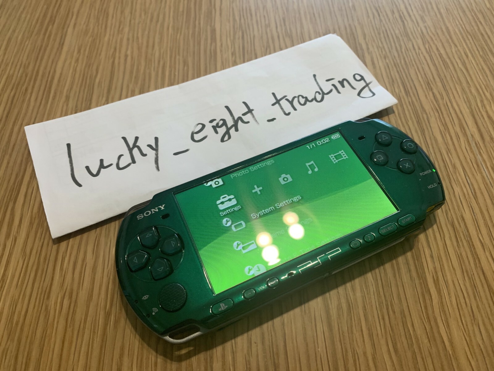 未使用　SONY　PSP3000 ディシディア　FF20周年　記念モデル　希少 希少 レア！ PSP-3000 本体同梱 FF 20th アニバーサリー