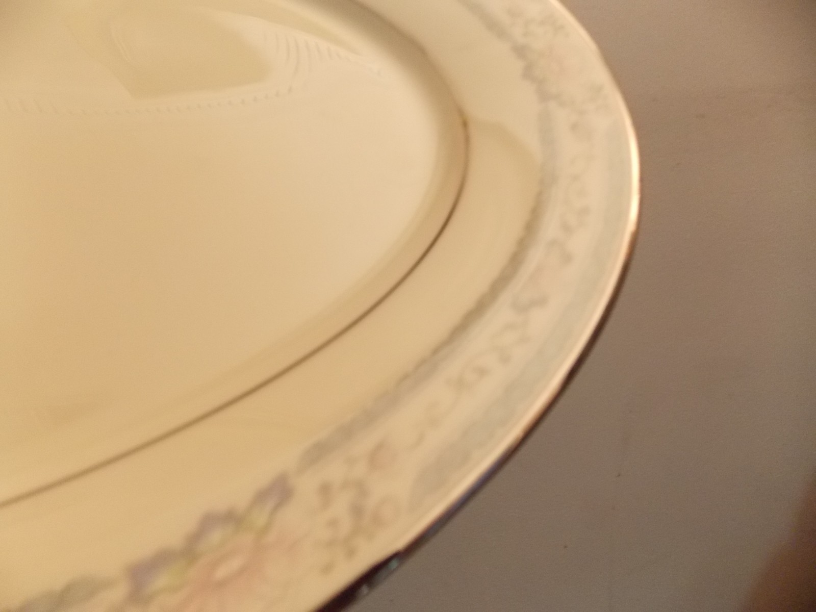 Lenox Hayworth Cosmopolitan Collection 13 5/8 Oval Serving Platter Made in USA