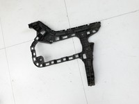 VW Passat B8 3G 14-19 Aufnahme Führung Halter Stoßstange Hinten Rechts VW Passat B8 3G 14-19 20.07.2015 gebraucht Vorschau 2