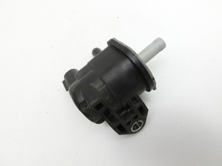 Citroen C1 II 14-18 1,0 53KW Tankentlüftungsventil Ventil Citroen C1 II 14-18 01.01.2018 90910-WC003 HV136200-7070... Vorschau 3