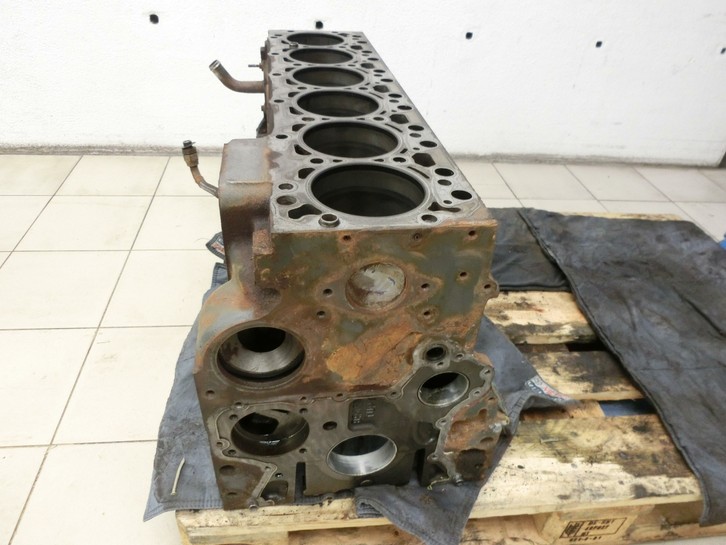 DAF LF55 220FA 2015 6,7 161KW PX-7 Motorblock für Motor DAF LF55 220FA 2015 24.03.2015 22157621 gebraucht Vorschau 3