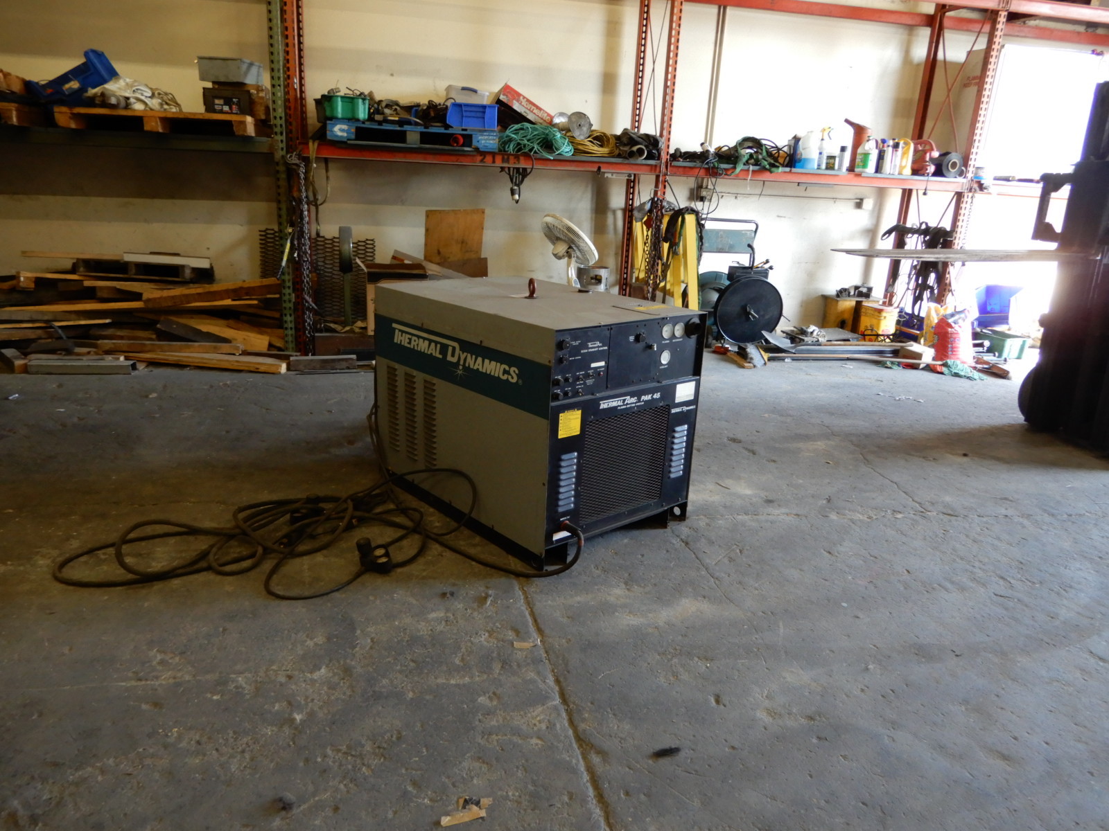 THERMAL DYNAMICS PLASMA CUTTER  PAK45