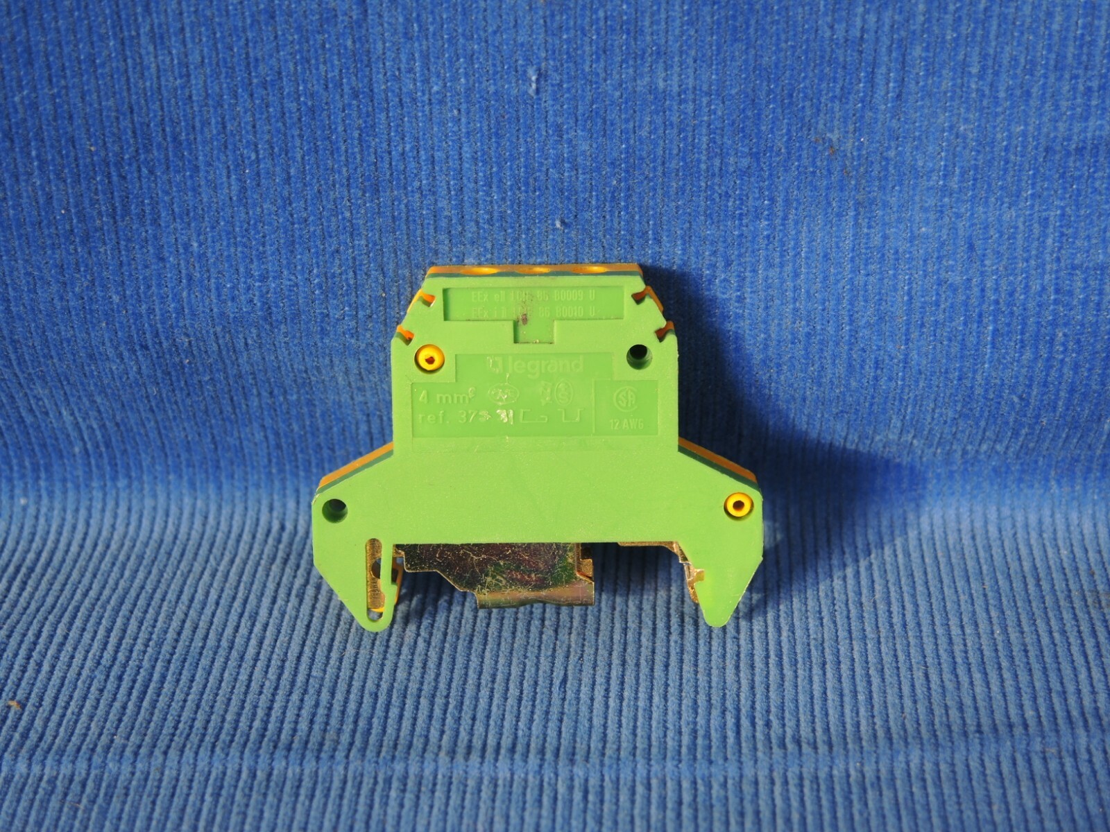 Купить Терминальный блок аксессуары Legrand 37371 Ground Terminal Block