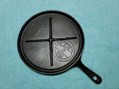  GRISWOLD ''ERIE'' Cast Iron GRIDDLE # 8 SLANT LOGO 738 EARLY SINGLE HOLE HANDLE