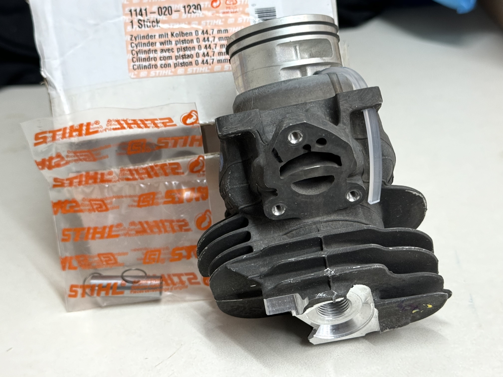 STIHL OEM CYLINDER KIT 1141 020 1230 FOR MS261 MS261C C-M C-MQ WITH PISTON 44.7m