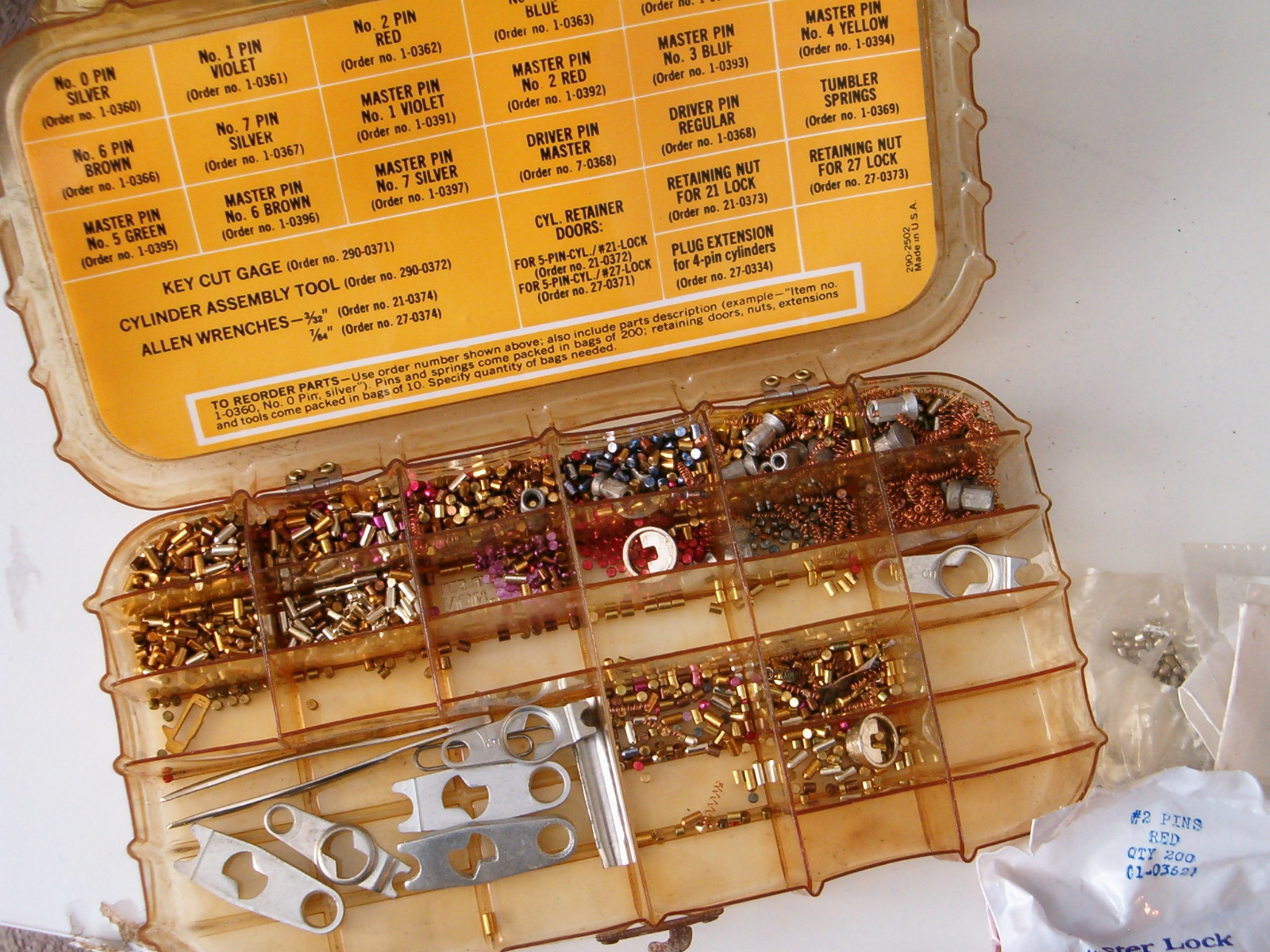 Master Lock Crimefighter Re-Keyable Kits for Locksmith Service 4 Boxes & Extras