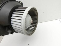 Opel Corsa E 14-19 Gebläsemotor Lüftermotor Heizungsgebläse Opel Corsa E 14-19 03.01.2017 13335075 46872471642 gebraucht Vorschau 5