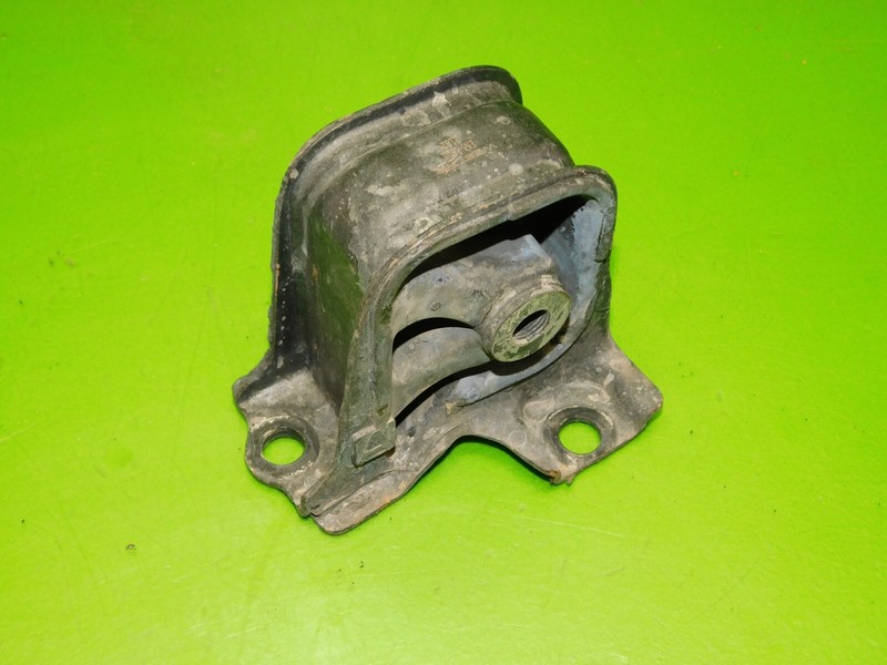 98-02 Accord Westar EM-8801 front engine motor mount