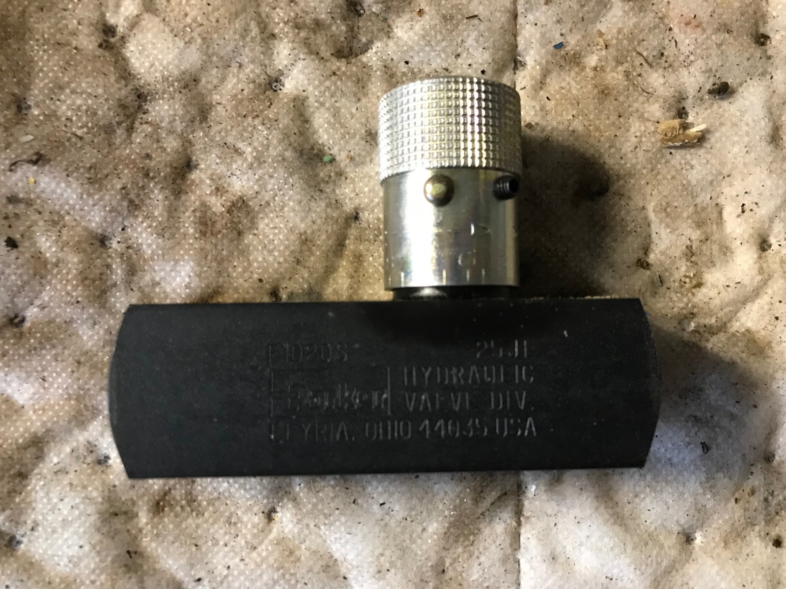 Parker F1020S Hydraulic Flow Control Valve