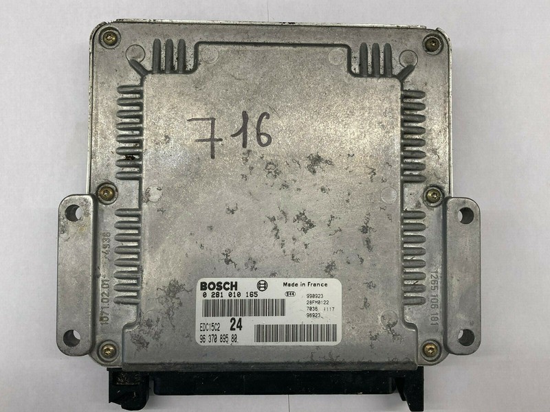  Calculateur Peugeot 406 2.0hdi Xantia Edc15c2 9637089580 Bosch 0281010165