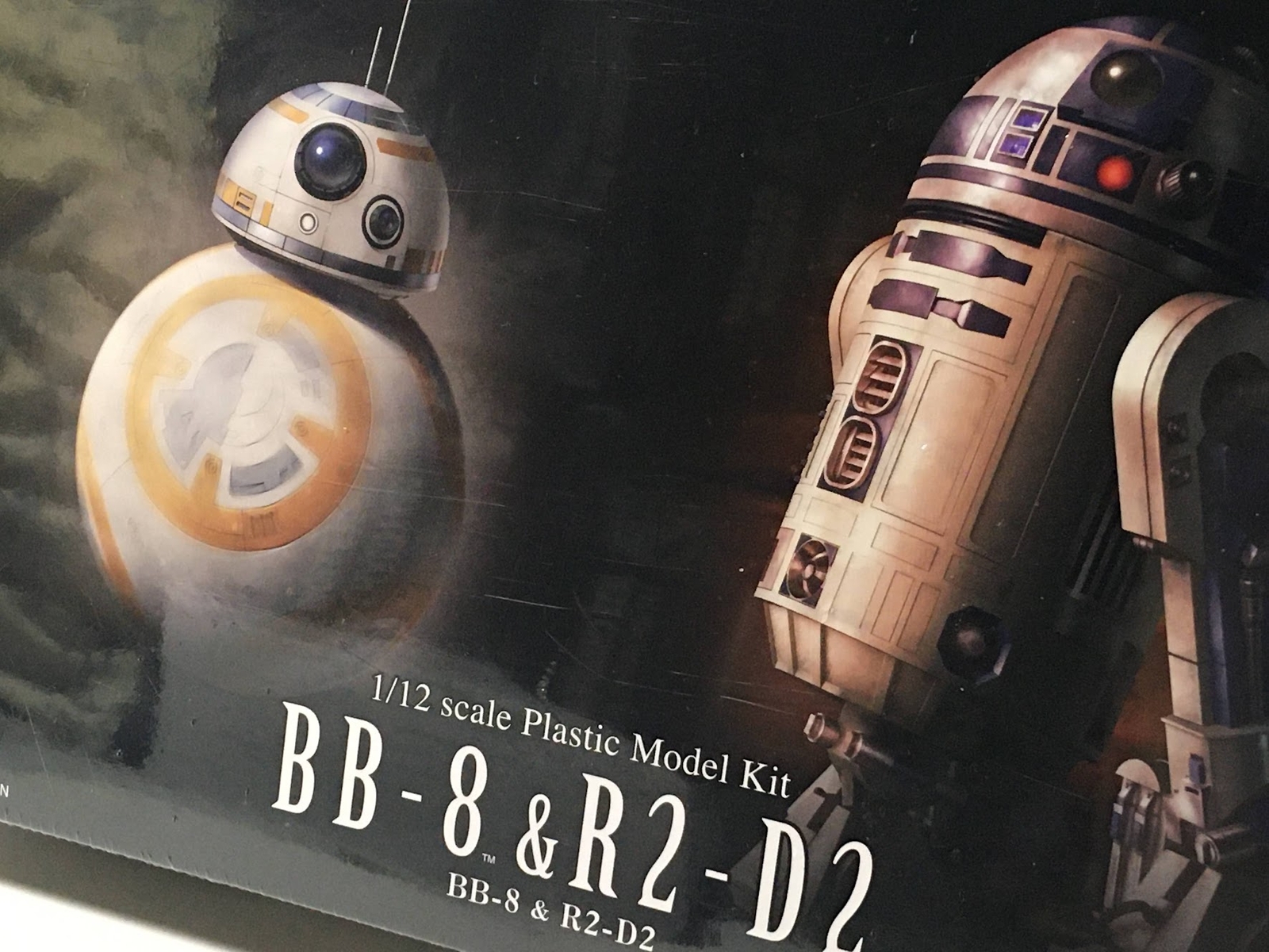 BANDAI 1/12 STAR WARS BB-8 R2-D2 PLASTIC MODEL KIT SET