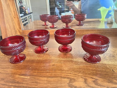 Set of 4Pioneer  Woman Adeline Embossed Glass Fruit Dessert Bowls Cranberry Red