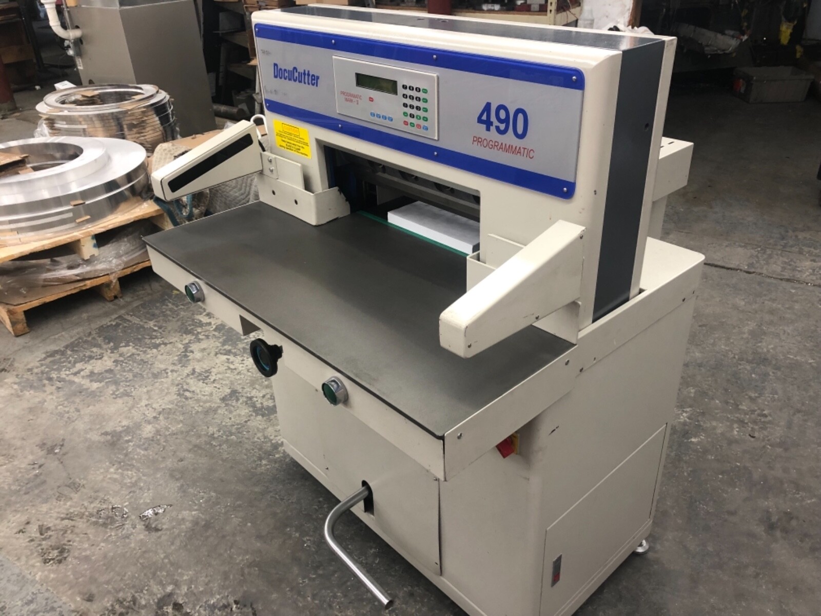 Duplo DocuCutter 490 Pro Hydraulic Paper Cutter Shear Hydraulic Refurbished 19”