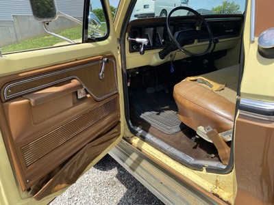 image 6 of interior