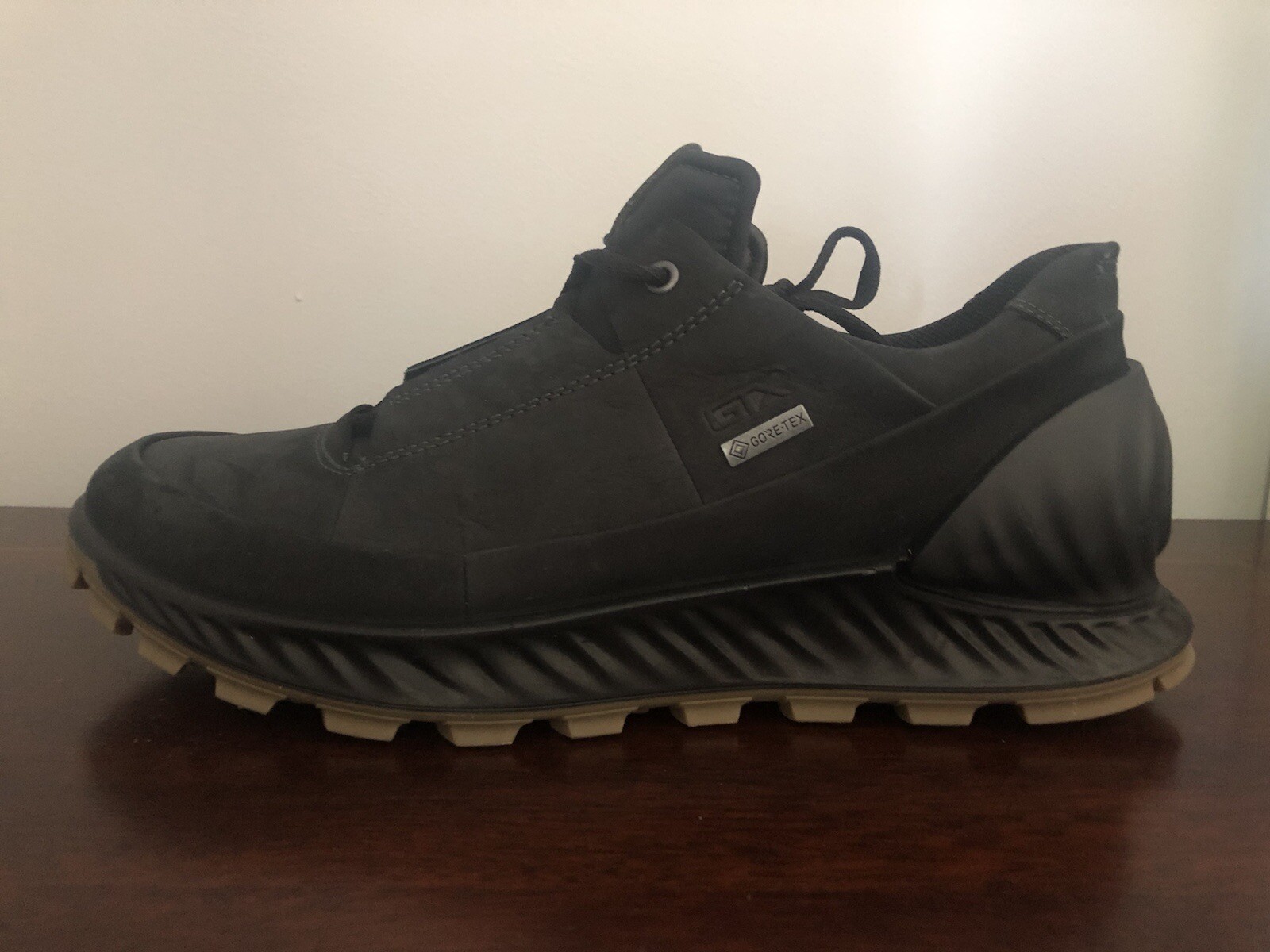 ECCO Exostrike Low GTX Gore Tex Black Hiking Shoes Men s Size 11-11.5 (EU  45): купить с доставкой из США, цена 23 165 руб - (144298154209) ecco gtx gore tex