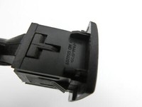 Mercedes S212 W212 E300h 13-16 USB Buchse Anschluss Mercedes S212 W212 E300h 13-16 10.06.2013 A1778202201 MDG50209... Vorschau 5