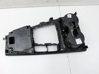 Audi A4 8W B9 15-19 Blende Becherhalter Einbaurahmen für Mittelkonsole Audi A4 8W B9 15-19 08.08.2017 8W1864261B... Vorschau 5